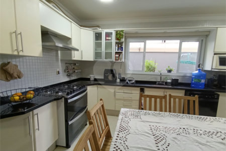 Casa à venda com 4 quartos, sendo 1 suíte, no condomínio Jardim Reserva Bom Viver de Indaiatuba, Indaiatuba - SP