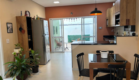 Casa à venda com 3 quartos, sendo 1 suíte,  em Villa DI Cesar, Mogi das Cruzes, SP