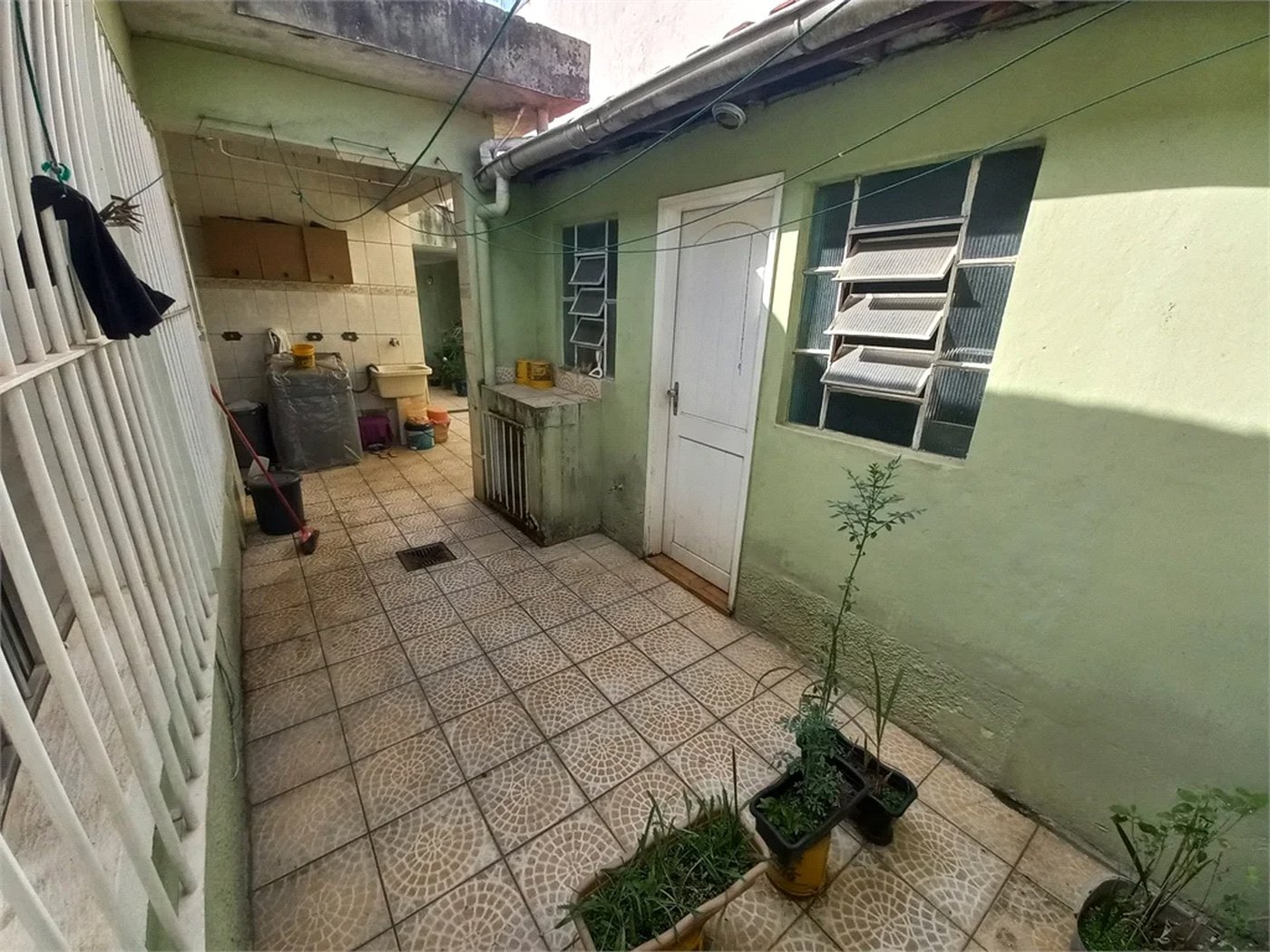 Casa Térrea à venda com 3 quartos em Jardim Maria Virginia, São Paulo, SP