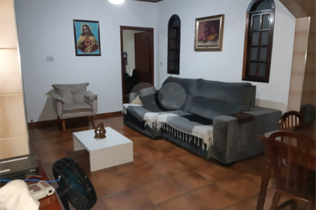 Casa Térrea à venda com 3 suítes em Vila Mazzei, São Paulo, SP