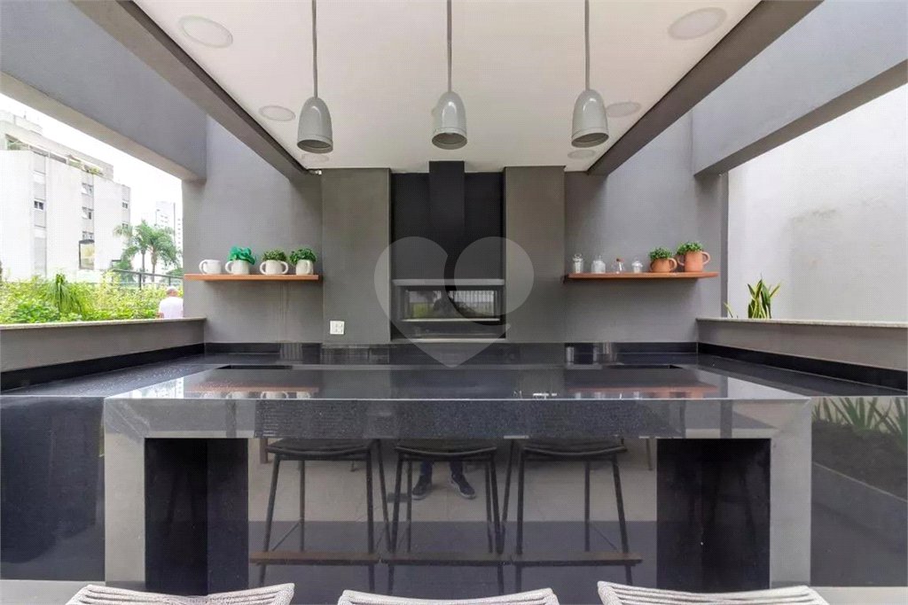 Apartamento à venda com 3 quartos, sendo 1 suíte, em Pinheiros, São Paulo, SP