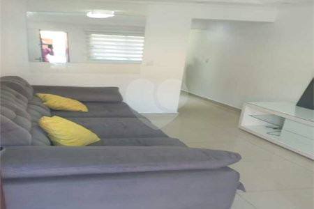 Casa de Vila à venda com 2 suítes em Chácara Belenzinho, São Paulo, SP
