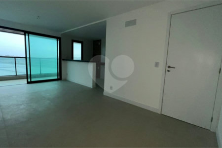 Apartamento à venda com 2 quartos, sendo 1 suíte, em Nova São Pedro, São Pedro da Aldeia, RJ