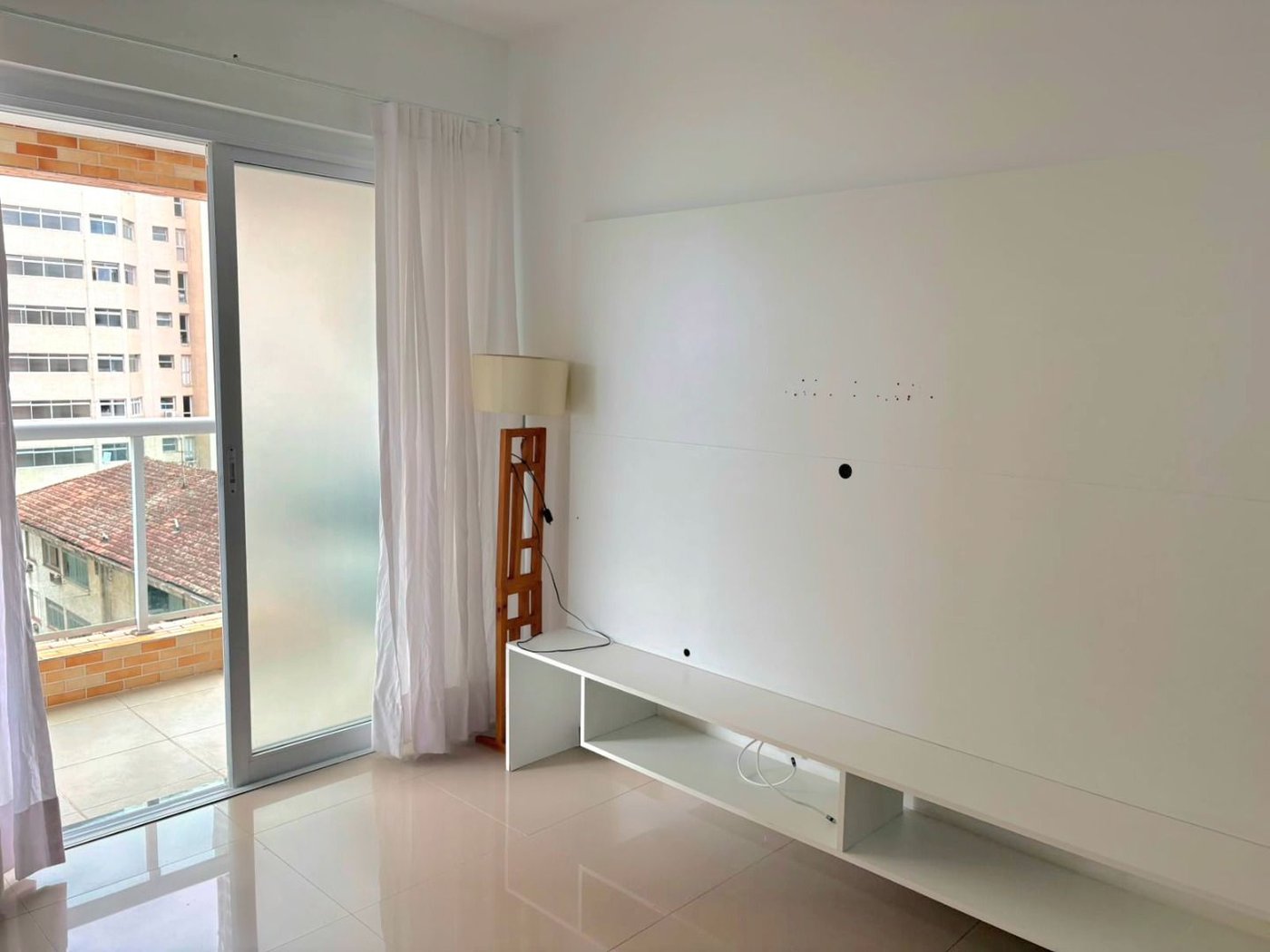 Apartamento com 2 dormitórios para alugar, 73 m² por R$ 7.200,02/mês - Ponta da Praia - Santos/SP