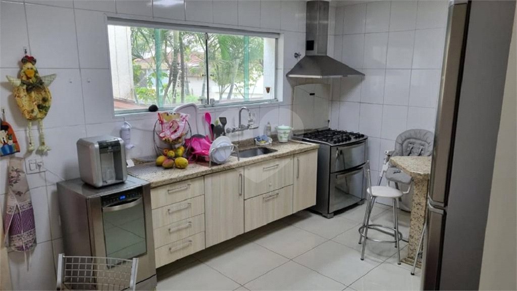 Sobrado à venda com 4 suítes em Jardim Leonor Mendes de Barros, São Paulo, SP
