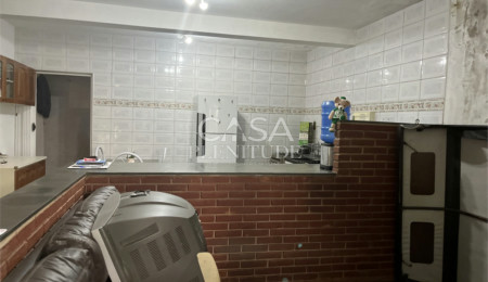 Casa Térrea à venda com 1 suíte em Vossoroca, Votorantim, SP
