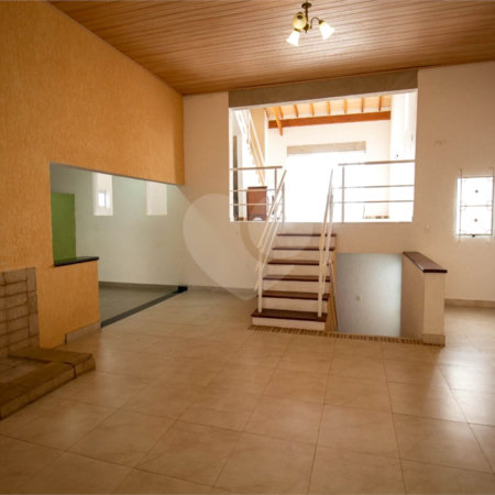 Casa à venda com 3 suítes em Vila Mike, São Roque, SP