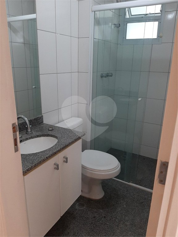 Apartamento à venda ou para alugar com 3 quartos, sendo 1 suíte,  em Vila Suzana, São Paulo, SP
