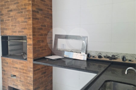 Casa em condomínio à venda com 3 suítes no Centro, Bom Jesus dos Perdões, SP