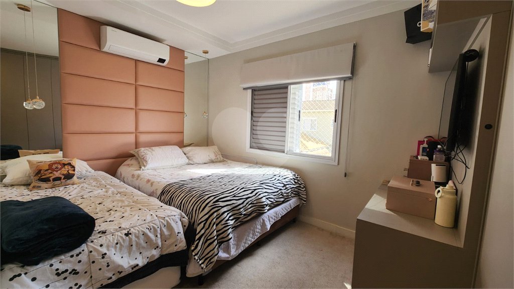 Casa à venda com 3 quartos, sendo 1 suíte,  no condomínio Villa Campolim, Sorocaba - SP