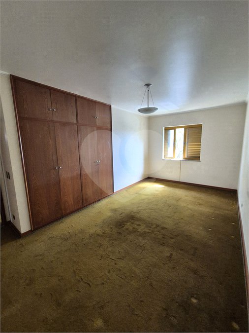 Casa à venda com 4 quartos, sendo 1 suíte, no Centro, Mogi das Cruzes, SP