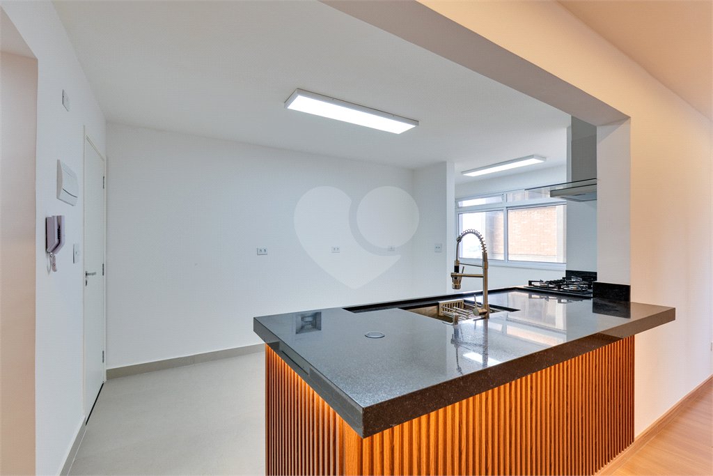 Apartamento à venda com 2 quartos, sendo 1 suíte, em Santo Amaro, São Paulo, SP