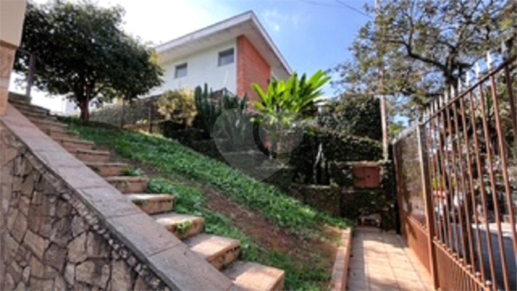 Casa Térrea à venda com 3 quartos, sendo 1 suíte, em Horto Florestal, São Paulo, SP