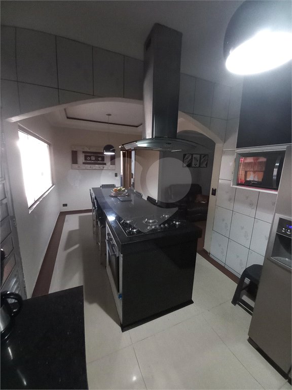 Sobrado à venda com 5 suítes em Conjunto Residencial Butantã, São Paulo, SP