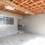 Sobrado à venda com 3 quartos, sendo 1 suíte,  em Vila Constança, São Paulo, SP