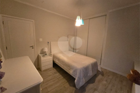 Casa à venda com 3 quartos, sendo 1 suíte, em Santa Teresinha, São Paulo, SP