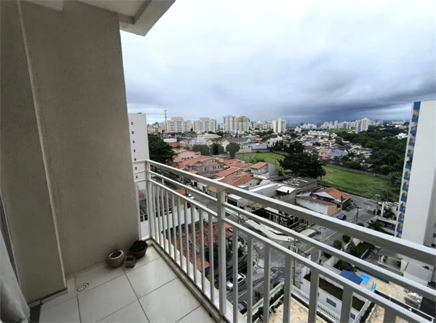 A VENDA APARTAMENTO 68M², 2 QUARTOS 1 SENDO SUÍTE, 2 VAGAS DE GARAGEM, EDÍFICIO LANDMARK, SÃO JOSÉ D