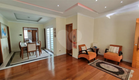 Casa à venda com 3 suítes em Jardim Trussardi, São Paulo, SP