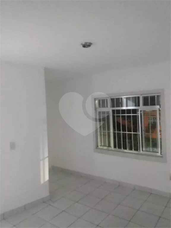 Duas casas com área total de 220m², 4 dormitórios, 3 suítes, 1 vaga de garagem, à venda em Pirituba