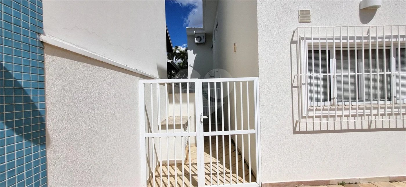 Lindo sobrado com 4 suites e piscina à venda, 365m², por R$ 2.450.000,00 no condomínio Villa Suiça, em Indaiatuba/SP.
