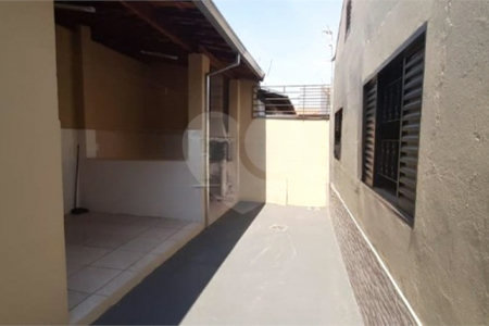 Casa térrea disponivel para venda ou locação