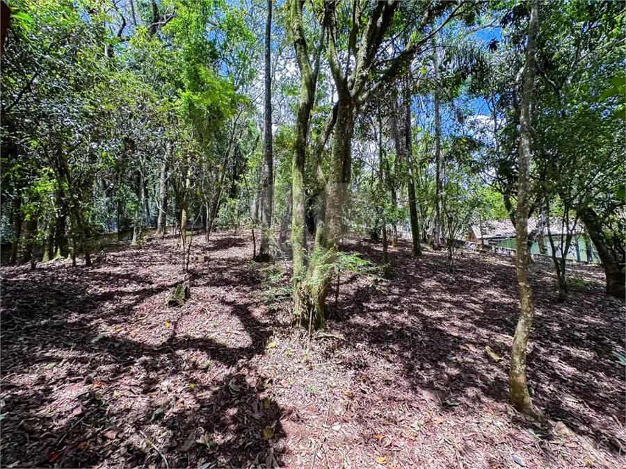 Casa á venda em condominio em Caieiras SP