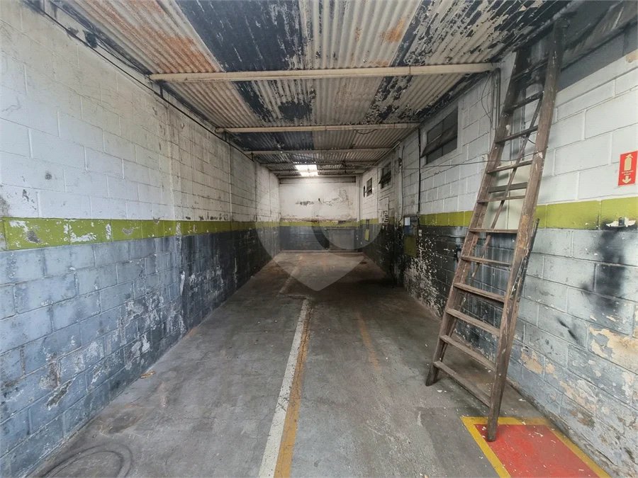 Galpão Comercial para Locação no Jardim do Trevo em Campinas com 276 m² de Área Construída e Amplo Terreno