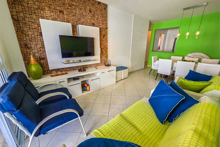 Apartamento à venda com 2 quartos, sendo 1 suíte, em Riviera de São Lourenço, Bertioga, SP
