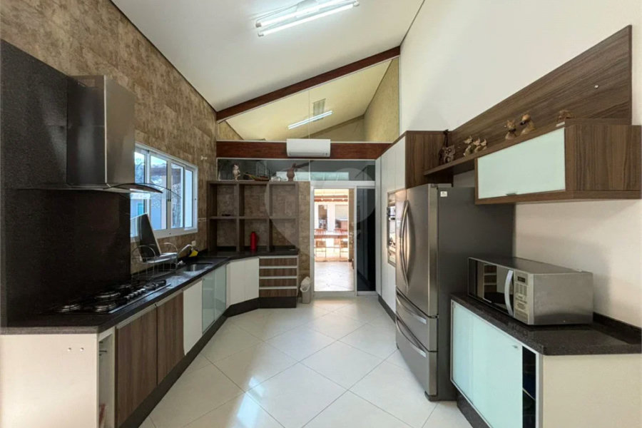 Casa à venda com 4 quartos, sendo 3 suítes,  em Morada da Praia, Bertioga, SP