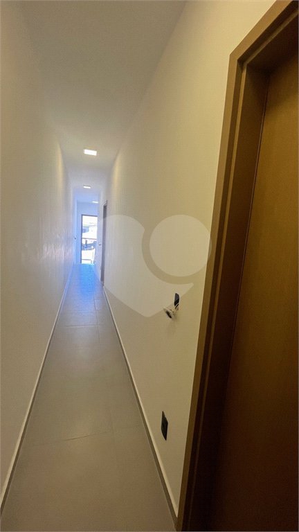 Casa Assobradada com 3 suítes na Vila Thais em Atibaia