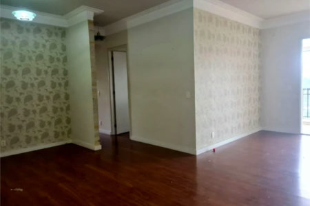 Apartamento com 90 metros no Jardim Ester
