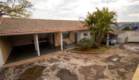Chácara à venda com 3 suítes em Jardim Cruzeiro, Mairinque, SP