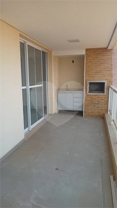Aurora Gardens - Apartamento com 3 dormitórios e espaço de sobra.