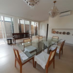 Casa à Venda no Condomínio Damha III – Elegância e Conforto para sua Família