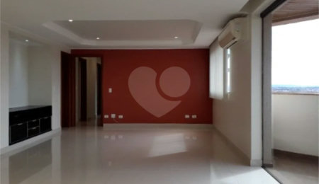 Apartamento à venda com 3 quartos, sendo 1 suíte,  em Vila Rezende, Piracicaba, SP