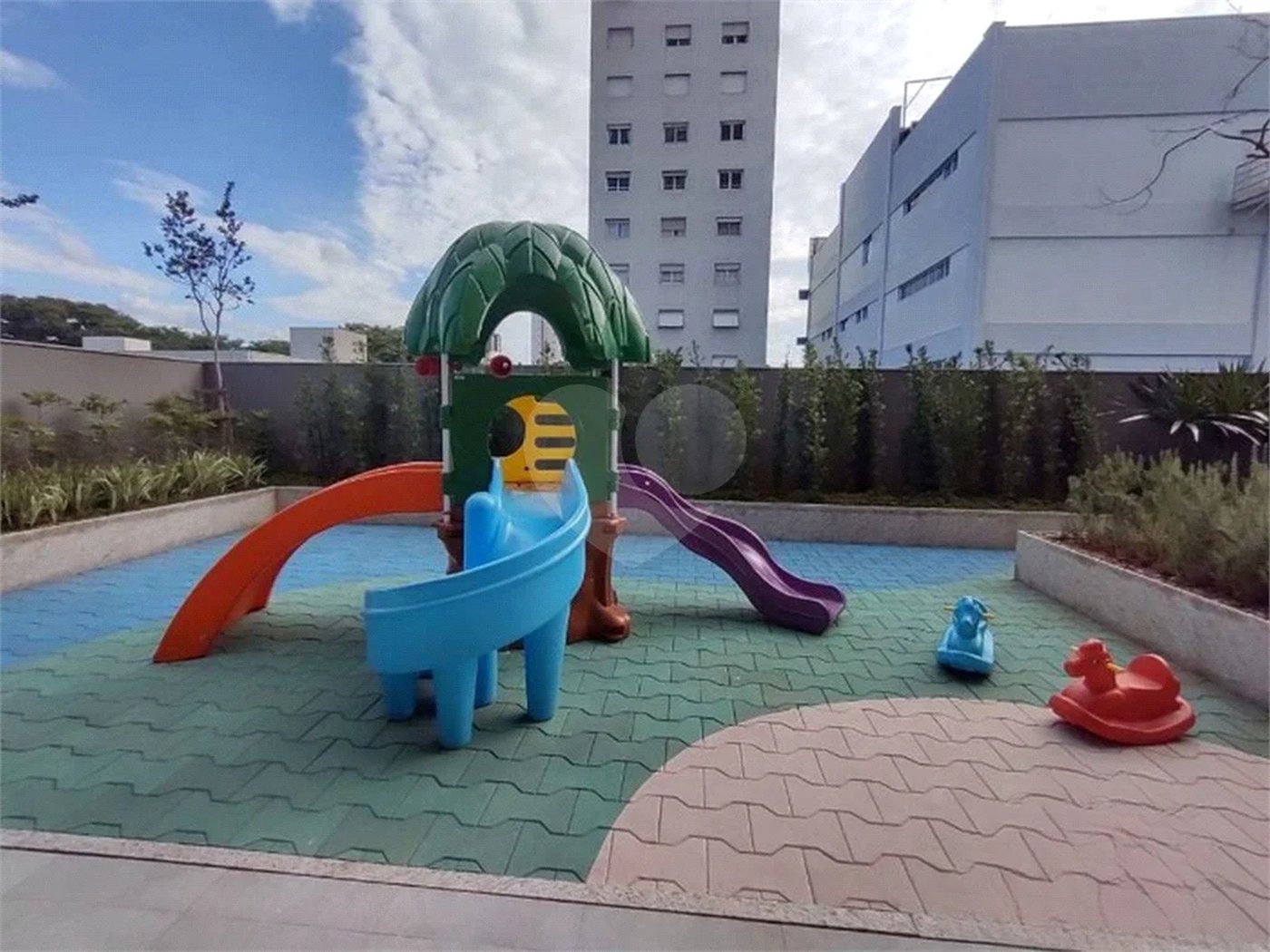 Apartamento novo com 129m² na Mooca com 2 suítes e 2 vagas.