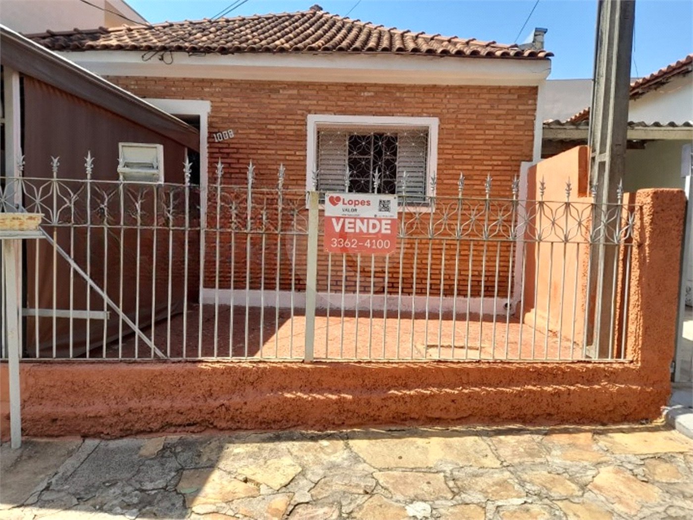 Casa com 2 dormitórios à Venda no Jardim Brasil