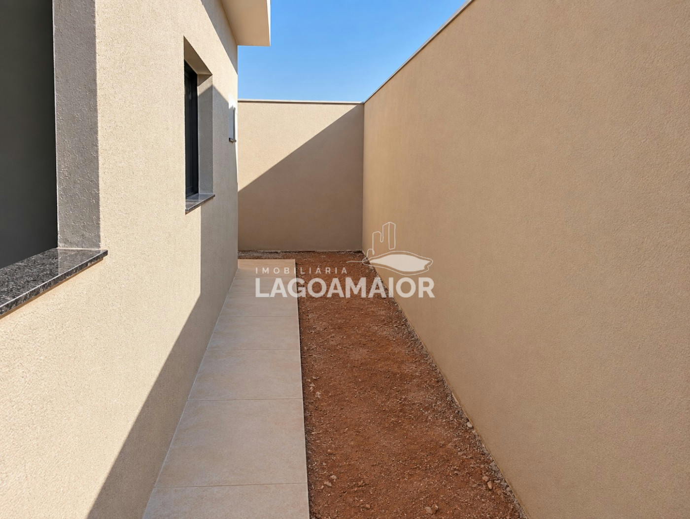 Casa à venda com 3 quartos, sendo 1 suíte, em Bela Vista da Lagoa, Três Lagoas - MS