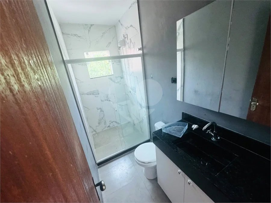 Casa para venda e locação anual com 3 quartos independente em São José em Búzios