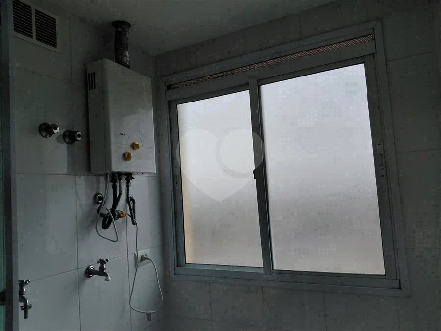 Apartamento Mobilado de 2 dormitórios com terraço e 1 vaga de garagem no Butantã!