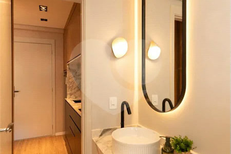 Studio Mobiliado em Moema | 29m² Pronto para Morar ou Investir