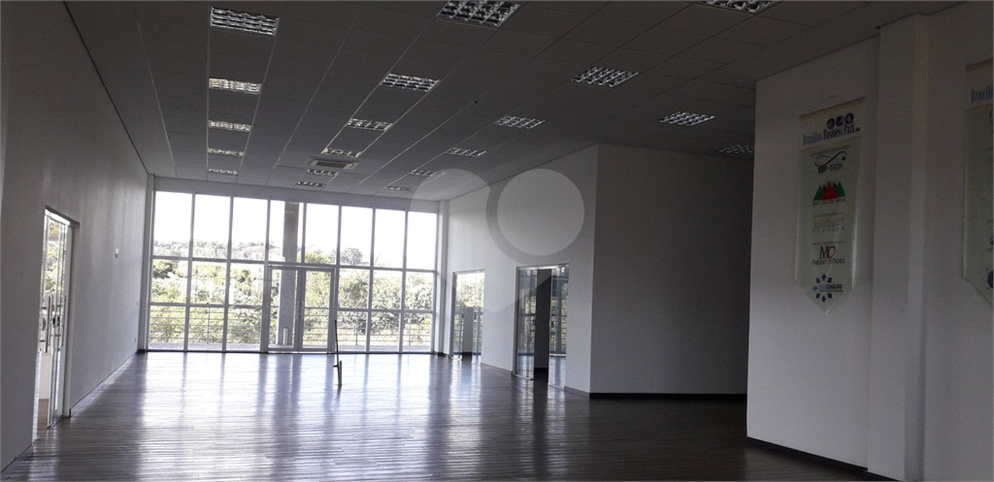Prédio para alugar em Vila Salles, Atibaia, SP