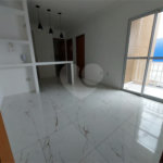 Apartamento à venda com 2 quartos e 1 vaga na Vila Nova Bonsucesso