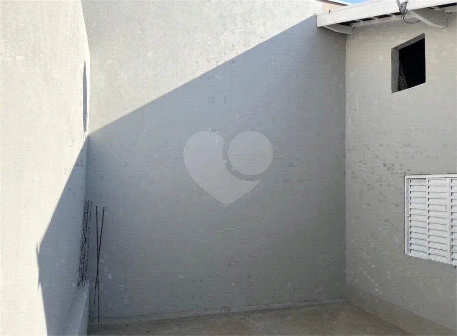 CASA À VENDA | PRONTA PARA MORAR