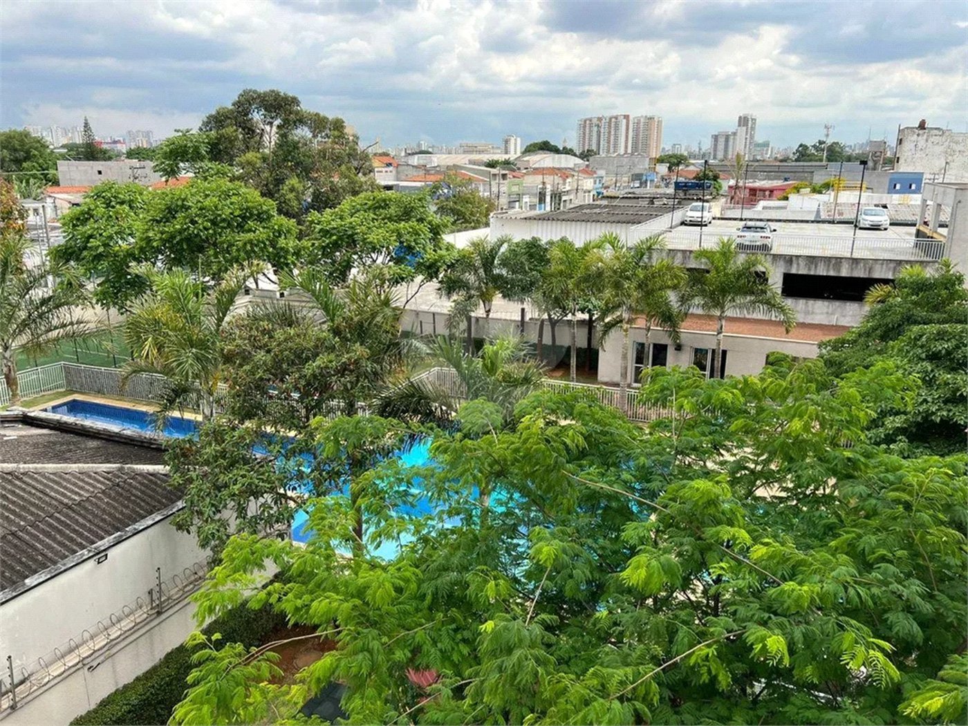 Apartamento à venda com 3 quartos, sendo 1 suíte,  em Vila Guilherme, São Paulo, SP