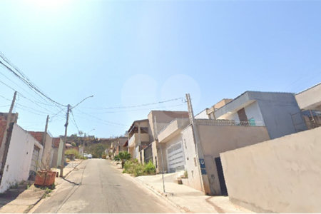 Terreno à Venda no Prolongamento do Medeiros -São Carlos/SP