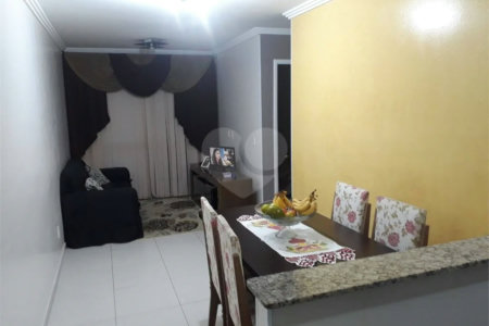 Apartamento à venda com 2 quartos em Vila Paranaguá, São Paulo, SP