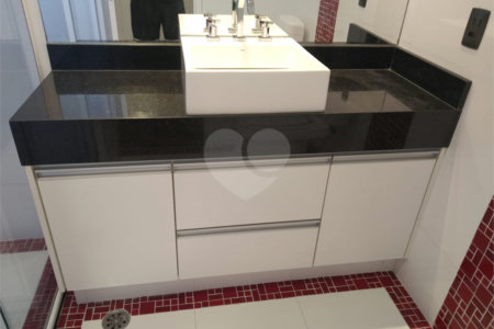 Apartamento 3 suítes, varanda gourmet, 3 vagas em Condomínio Clube na Mooca