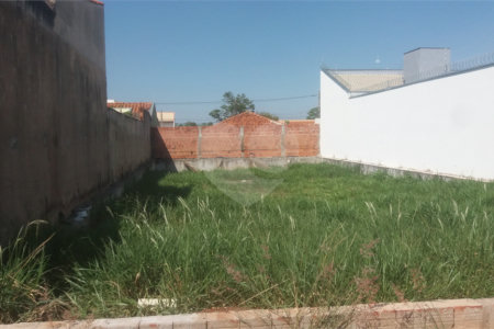 Terreno no Jardim Embaré.
