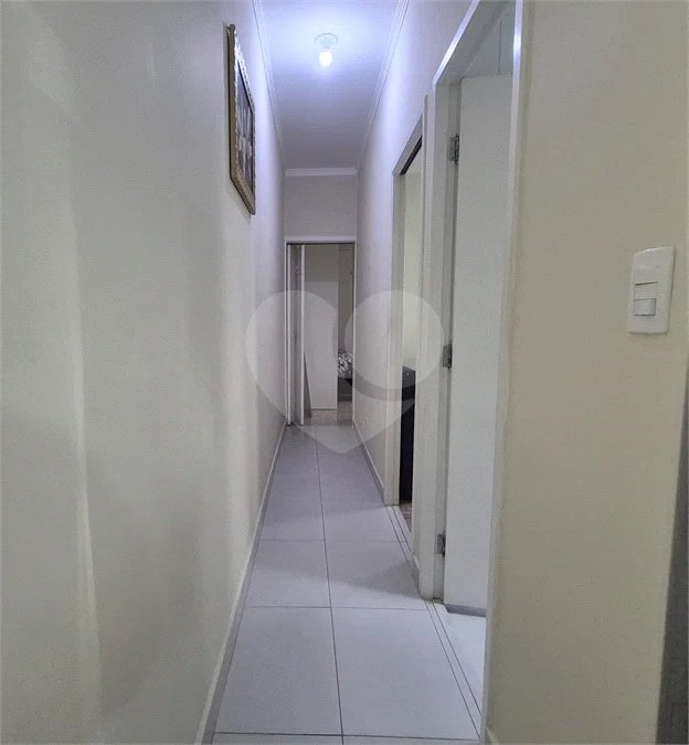 Casa de vila com 3 dormitórios sendo 2 suítes em Santana